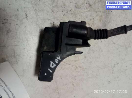 купить Усилитель антенны на Audi A6 A6 C5 (4B) 2001-2004 рестайлинг