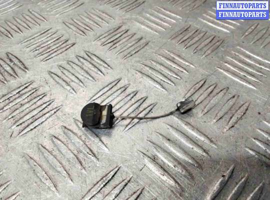 Трос двери на Volkswagen Passat B5+ (3B, GP)