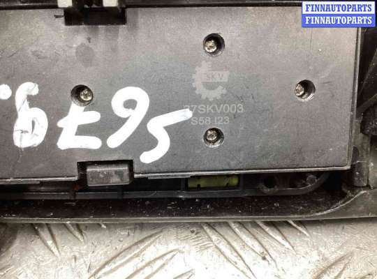 купить Блок управления стеклоподъемниками на Volkswagen Passat Passat B5 (3B) 1996-2000