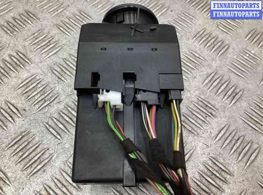 Замок зажигания с ключом на Mercedes-Benz Vito (W639)