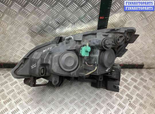 Фара передняя на Renault Scenic II