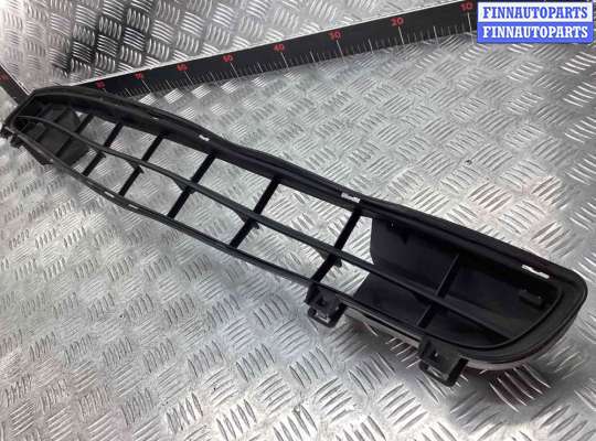 купить Заглушка (решетка) в бампер передний на Renault Laguna Laguna II (X74) 2001-2005