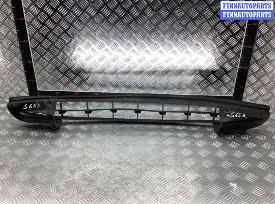 купить Заглушка (решетка) в бампер передний на Renault Laguna Laguna II (X74) 2001-2005