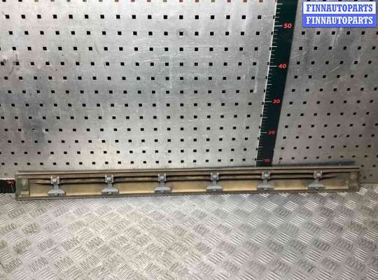 купить Молдинг двери передней левой на Audi A6 A6 C4 (4A) 1994-1997