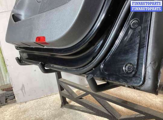 купить Дверь передняя правая на Volkswagen Golf Golf V (1K) 2004-2009