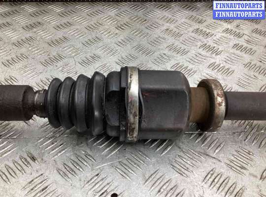 купить Полуось передняя правая (приводной вал, ШРУС) на Renault Scenic Scenic II (JM) 2003-2006