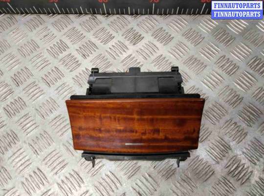 Пепельница MB1707099 на Mercedes C C (W203) 2000-2004