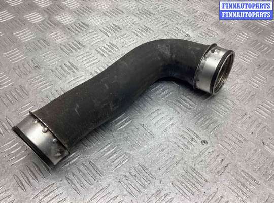 купить Патрубок интеркулера на Volkswagen Touran Touran I (1T) 2003-2006