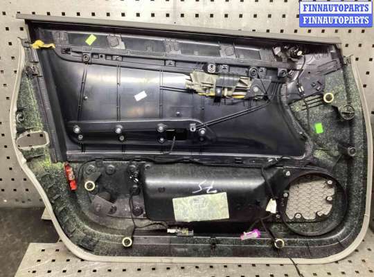 купить Обшивка двери передней правой (дверная карта) на Audi A4 A4 B7 (8EC, 8ED) 2004-2008