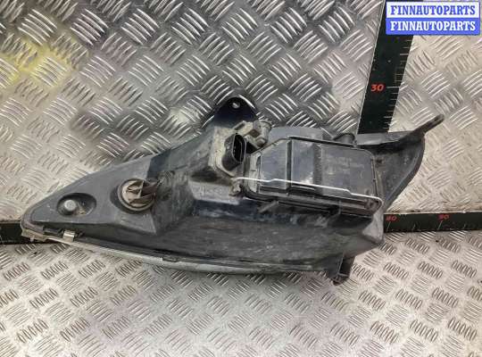 Фара передняя на Ford Focus I