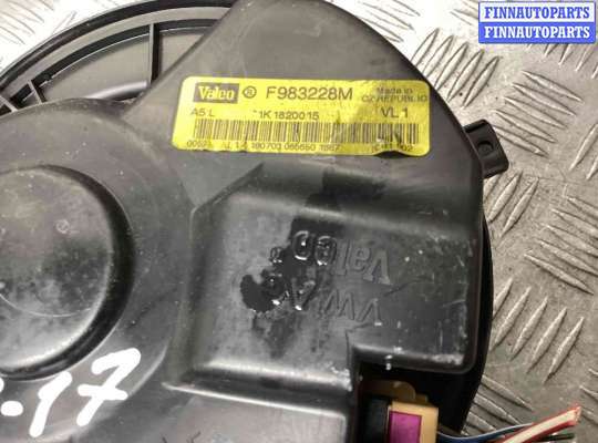 Мотор отопителя на Volkswagen Touran I (1T)