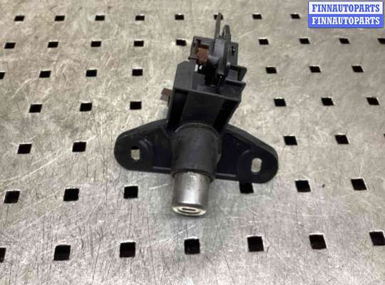 купить Кнопка открытия багажника на Opel Omega B 1999-2003 рестайлинг