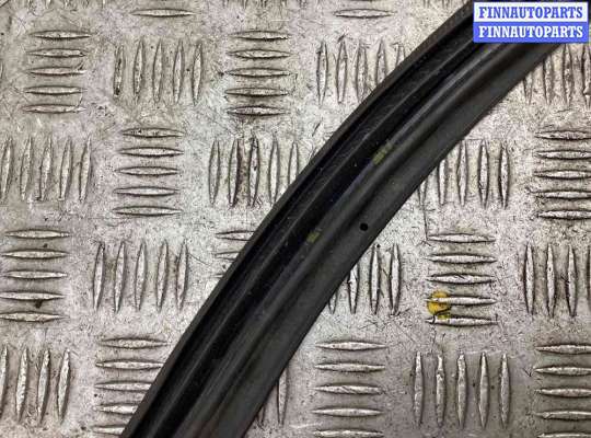 купить Уплотнитель на Volkswagen Sharan Sharan I (7M) 2003-2010 2-й рестайлинг