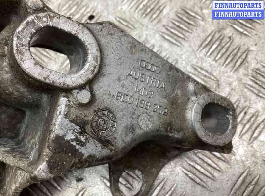 Кронштейн прочее на Audi A6 (C5)