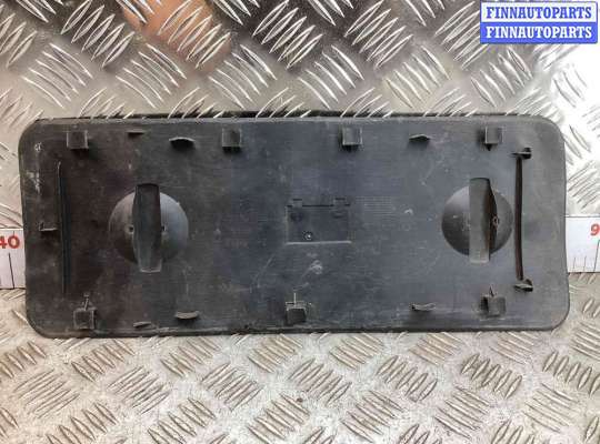 купить Крышка аккумулятора на Audi A4 A4 B6 (8EC, 8E5) 2000-2004