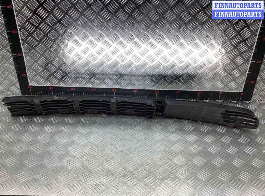 купить Заглушка (решетка) в бампер передний на Volkswagen Passat Passat B5 (3B) 1996-2000