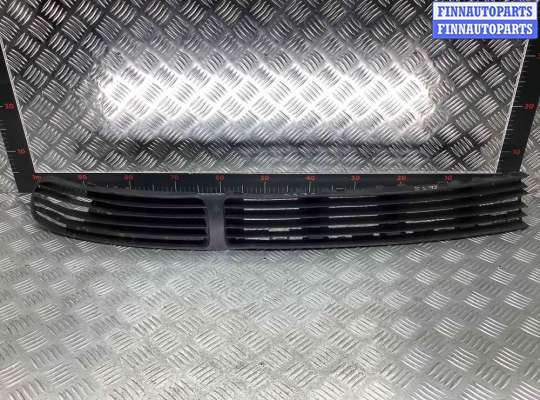купить Заглушка (решетка) в бампер передний на Volkswagen Passat Passat B5 (3B) 1996-2000