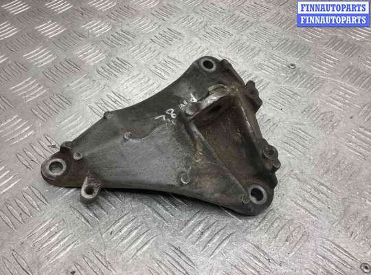 Кронштейн КПП VG2736156 на Volkswagen Passat Passat B5+ (3B) 2000-2005 рестайлинг