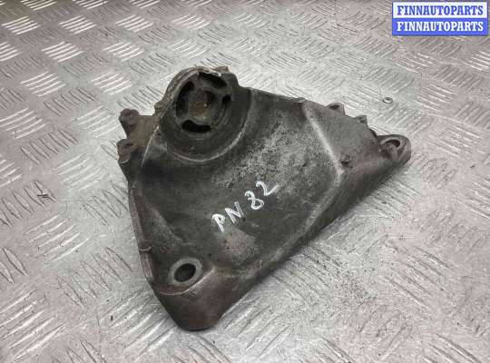 купить Кронштейн КПП на Volkswagen Passat Passat B5+ (3B) 2000-2005 рестайлинг