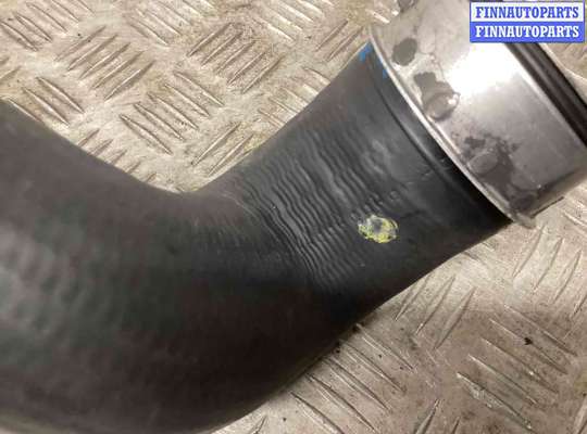 купить Патрубок интеркулера на Volkswagen Passat Passat B5+ (3B) 2000-2005 рестайлинг