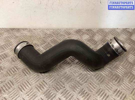 купить Патрубок интеркулера на Volkswagen Passat Passat B5+ (3B) 2000-2005 рестайлинг