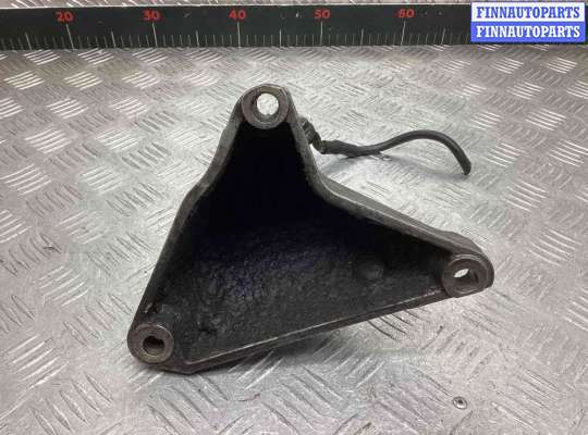 купить Кронштейн двигателя на Volkswagen Passat Passat B5+ (3B) 2000-2005 рестайлинг