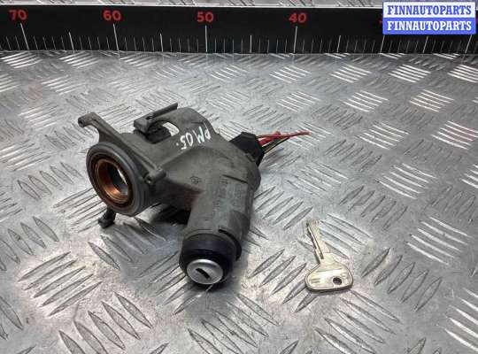 Замок зажигания VG2571643 на Volkswagen Transporter Transporter T3 1980-1992