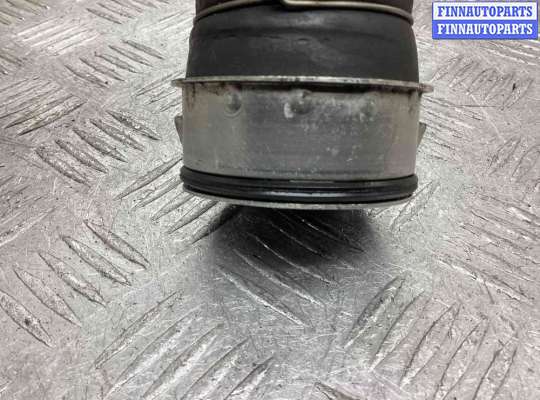купить Патрубок интеркулера на Mercedes CLK CLK (W209) 2002-2005