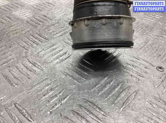 купить Патрубок интеркулера на Mercedes CLK CLK (W209) 2002-2005