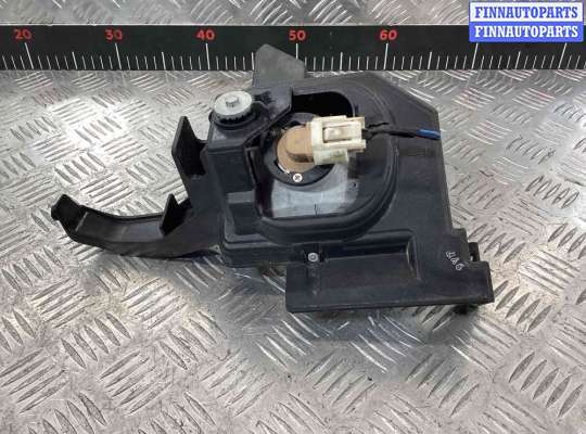 купить Фара противотуманная левая на Honda CR-V CR-V II (RD8, RD9) 2004-2006 рестайлинг