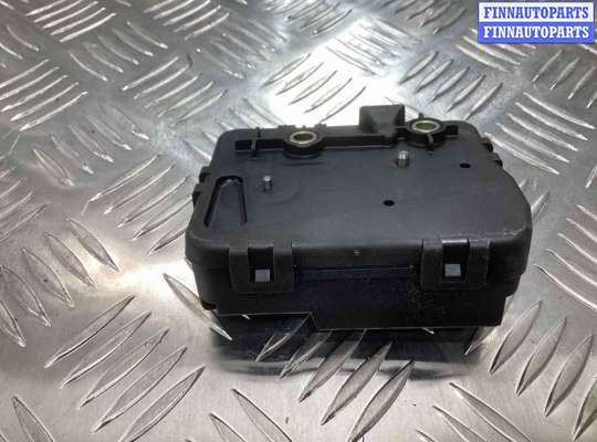купить Замок стекла двери багажника на BMW 3-Series 3-Series (E46) 2001-2005 рестайлинг
