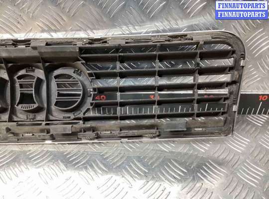 купить Решетка радиатора на Audi A4 A4 B6 (8EC, 8E5) 2000-2004