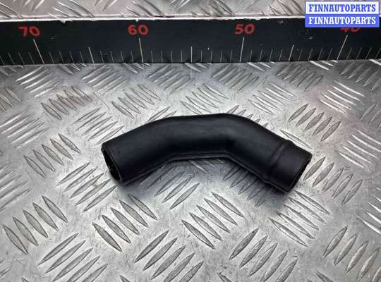 купить Патрубок воздушного фильтра на Audi 100 100 C3 1982-1991