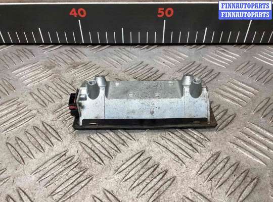 купить Кнопка открытия багажника на Volkswagen Golf Golf IV (1J) 1997-2004