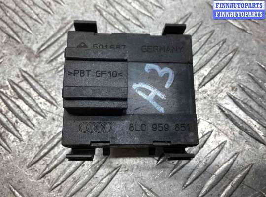 купить Блок управления стеклоподъемниками на Audi A3 A3 I (8L) 1996-2000