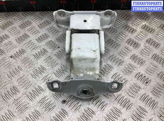 купить Петля двери задней правой на Renault Trafic Trafic II 2001-2014
