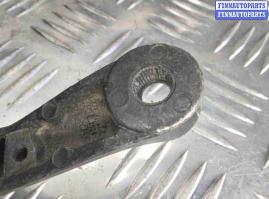 купить Щеткодержатель (поводок стеклоочистителя, дворник) на Volkswagen Passat Passat B5 (3B) 1996-2000