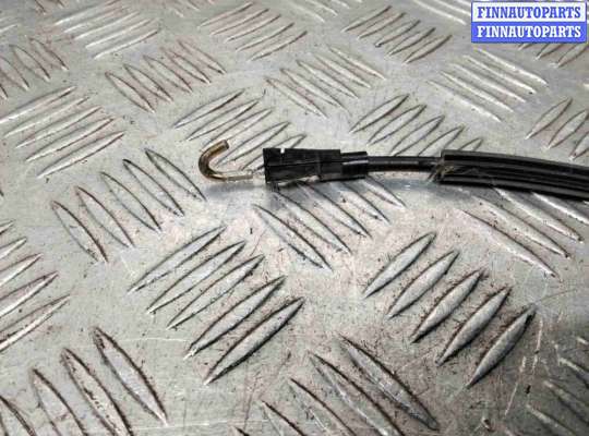 Трос двери на Volkswagen Passat B5+ (3B, GP)