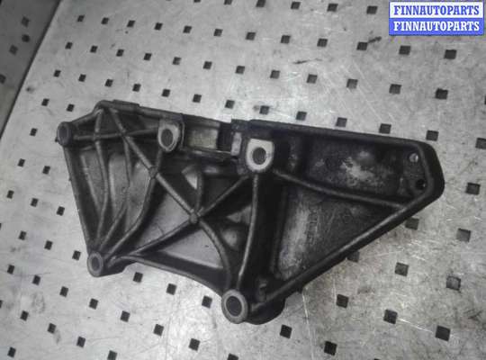 купить Кронштейн генератора на Renault Scenic Scenic II (JM) 2003-2006