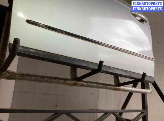 купить Молдинг двери передней левой на Volkswagen Passat Passat B6 (3C) 2005-2010