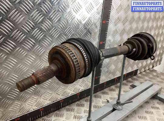 Приводной вал (Полуось в сборе) на Mercedes-Benz Vito (W638)