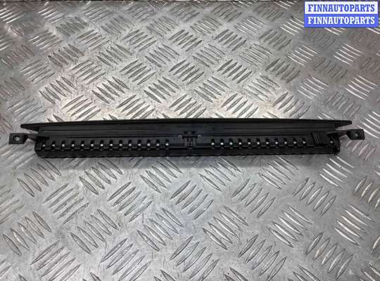 Фонарь (стоп-сигнал) центральный на Volkswagen Golf IV (1J)