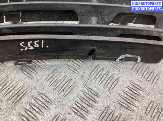 купить Заглушка (решетка) в бампер передний на Volkswagen Golf Golf IV (1J) 1997-2004