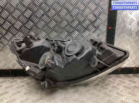Фара передняя на Renault Scenic II