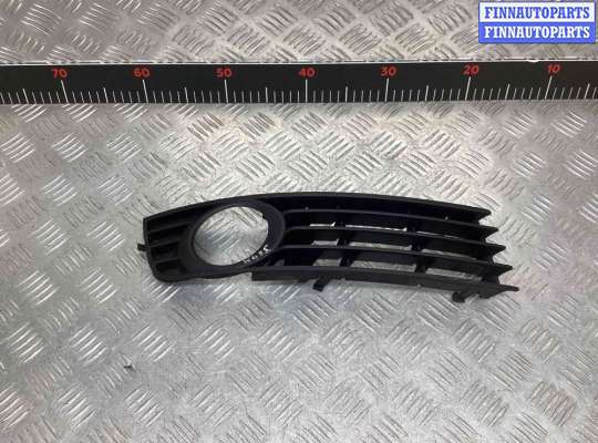 купить Рамка фары противотуманной правой на Audi A4 A4 B6 (8EC, 8E5) 2000-2004