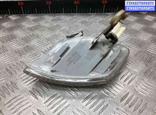 купить Поворотник левый на Volkswagen Passat Passat B5 (3B) 1996-2000