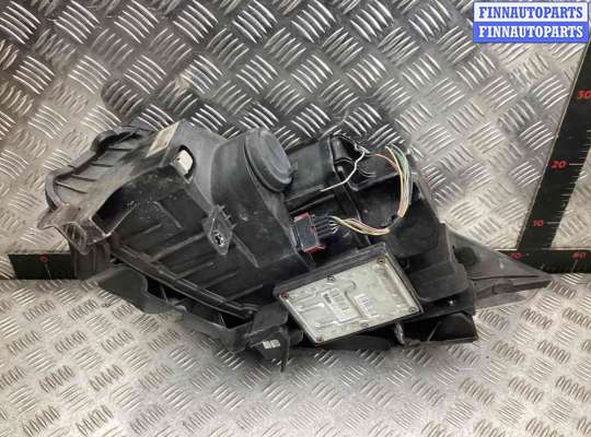 Фара передняя на Renault Megane II