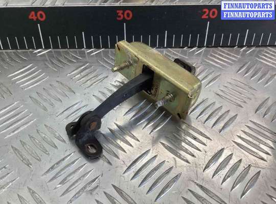 купить Ограничитель открывания двери передней на Dodge Stratus Stratus II 2000-2003