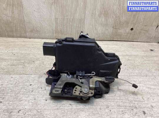 купить Замок двери передней левой на Volkswagen Passat Passat B5+ (3B) 2000-2005 рестайлинг