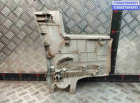 купить Обшивка стойки задней правой на Renault Megane Megane II 2002-2006